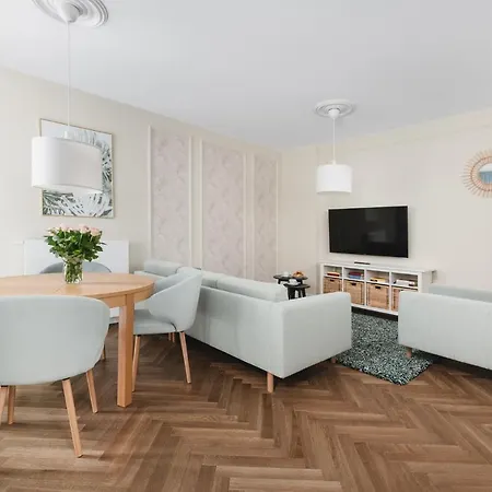 W Sercu Warszawy Apartamento Varsóvia