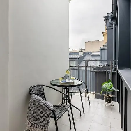 アパート W Sercu Warszawy *